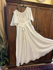 Valentino Garavani Lingerie Camicia da notte elegante  collo smerlato e ricami