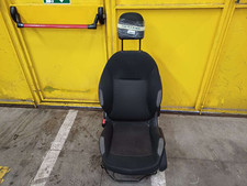 SEDILE ANTERIORE SINISTRO PEUGEOT 208 Serie HM01 (12>19)