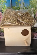 NIDO IN LEGNO PIU FIENO PER  INSEPARABILI AGAPORNIS per la cova  24X17X17h