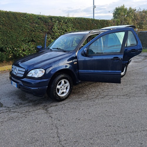 Mercedes 2700 blu 4 - 2700,