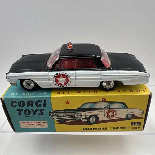 Auto sceriffo corgi - da,