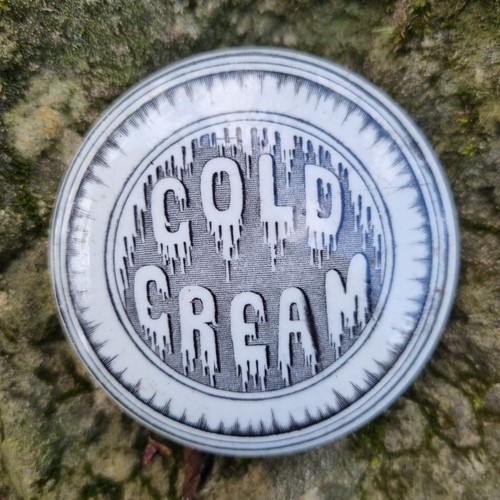 Vintage printed pot lid cold - pot,
