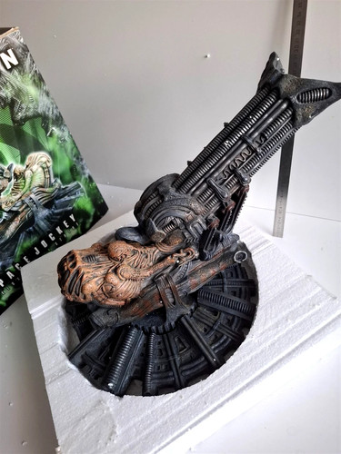 Statua palisades alien - statua,