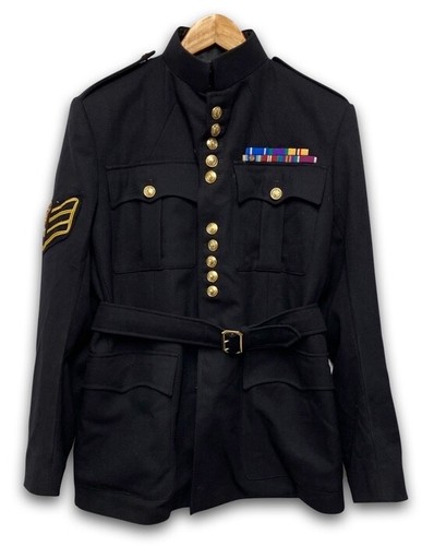Welsh guards jacket size 19 - size,
