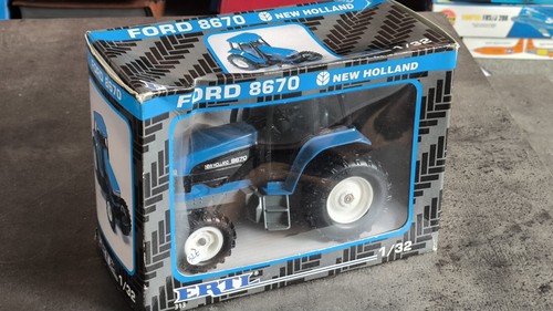 Ertl 313 new holland ford - ertl,