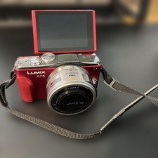 Panasonic LUMIX DMC-GF6 kit