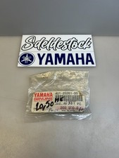 1 connecteur câble yamaha