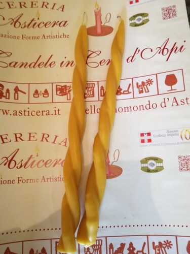 Candela con cera api - con,