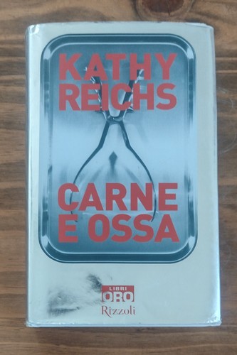 Kathy reichs carne - carne, e