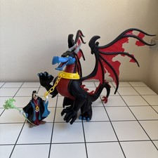 Il drago Rocknar e il perfido Macchia Nera - gadget Topolino n. 2686