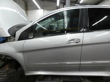 Tür vorne links W245 B 200