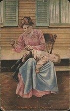 Sculacciate Madre ripara i