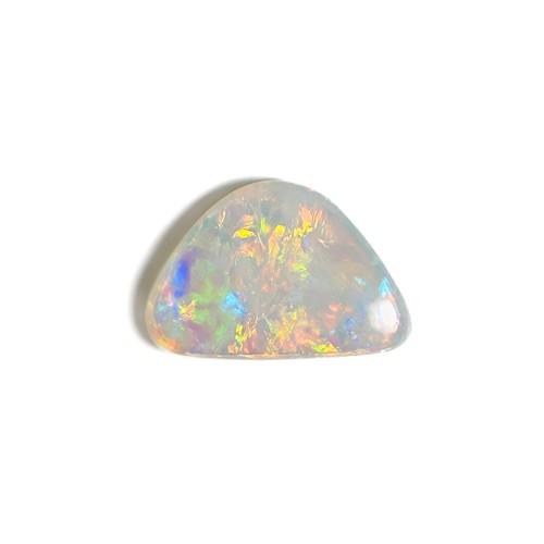 Cabochon bianco opale rosso