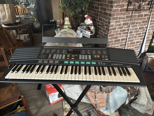 Yamaha psr keyboard - 48,