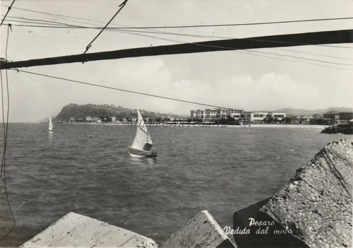 Pesaro veduta dal molo - pesaro,