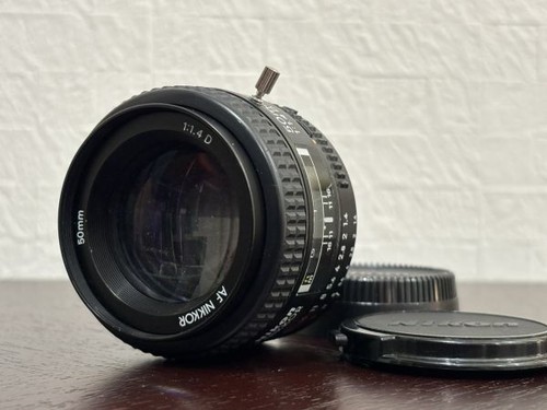 Nikon 50mm d - nikon,