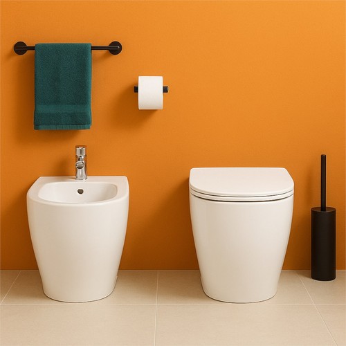 Coppia sanitari bagno filo