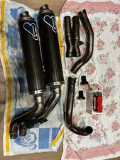 Ducati Monster S4R con scarico