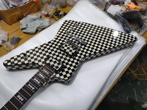Chitarra elettrica nuovo