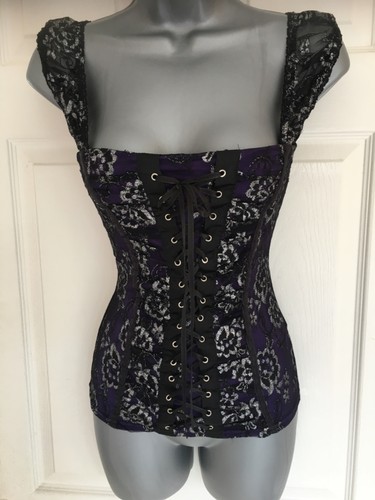 Splendido corsetto damigella
