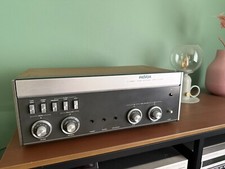 Amplificatore stereo Revox