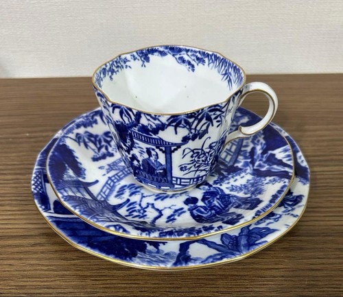 Royal crown derby mikado trio - royal,