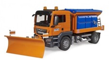 BRUDER - MAN TGS 4x2 camion per lo sgombero della neve con lama - 1/16 - BRU3785