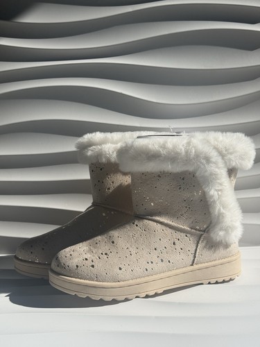 Stivali comodi beige per