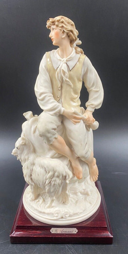 Statuetta statua figurine - statuetta,