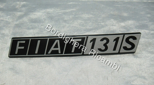 Fiat 131 scritta - fiat, stemma