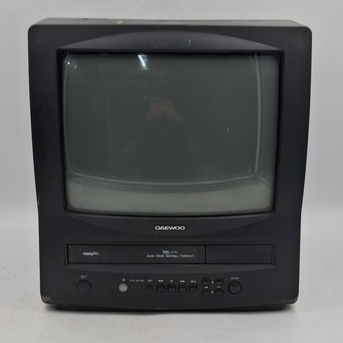 Daewoo crt vcr combo - 14",