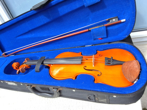 Stentor student violin - 1, &