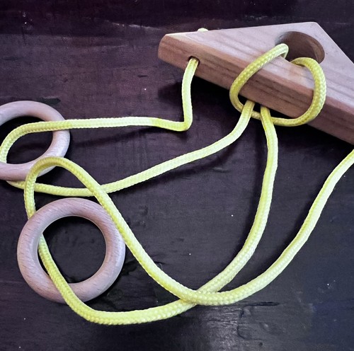 Rompicapo logico in legno - 🧩,