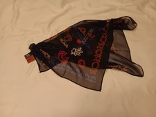 fondo nero e fantasia Missoni foulard seta