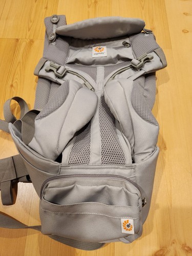 Used once ergobaby gray - used,