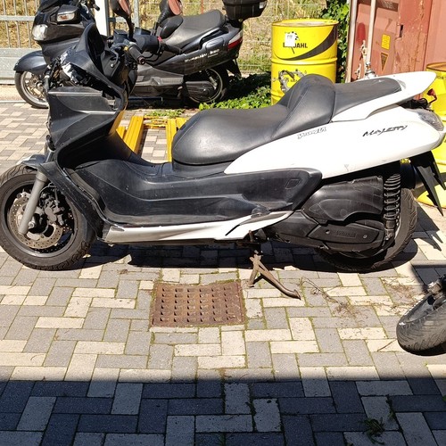 Ricambi per yamaha majesty - ricambi,