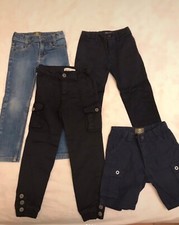Set 4 pantaloni da bambino, taglia 5 anni