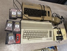 2 Commodore 64  più Accessori.
