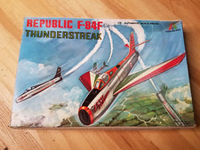 Repubblica Italeri F-84F