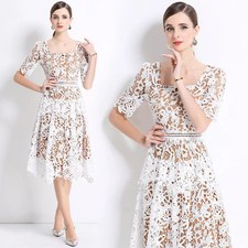 Abito Bianco Ricamato Elegante