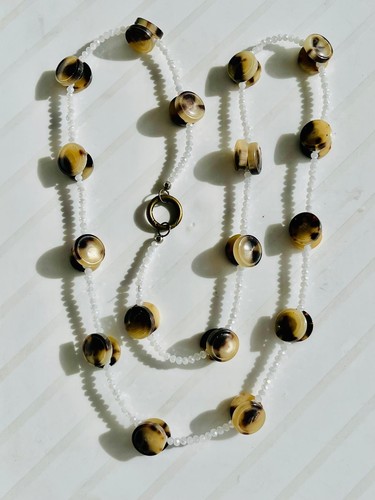 Collana bottoni corno - bottoni,