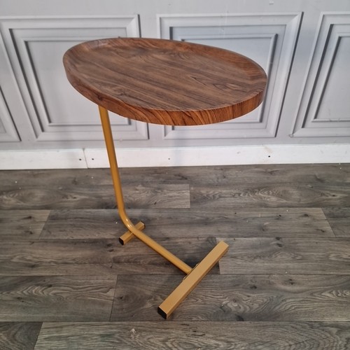 Tavolino stile vintage - , forma