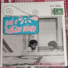 Gal e Caetano Veloso. Domingo