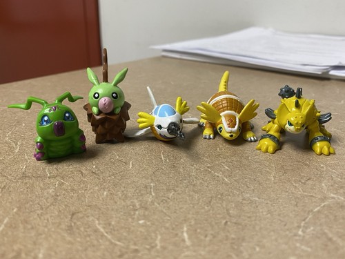 Lotto figurine digimon - 5,