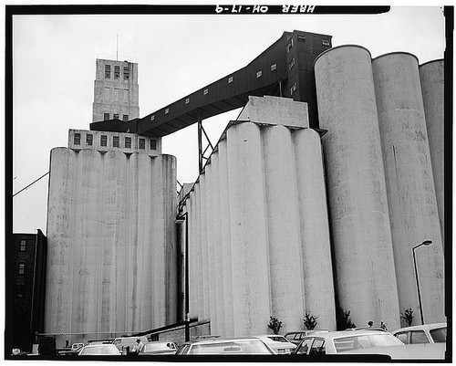 Quaker oats cereal - oats, factory