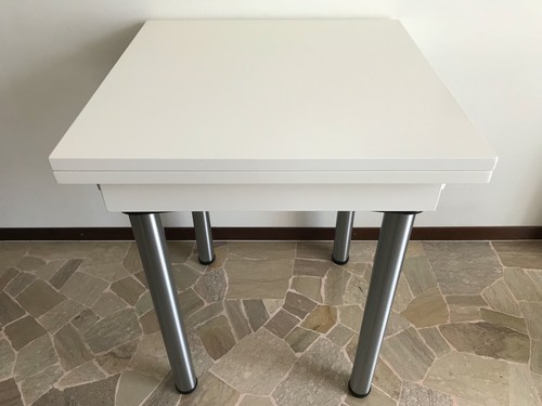 Tavolo quadrato bianco - , in