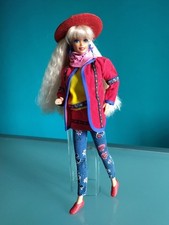 "MATTEL" Barbie "Benetton", vintage, modello 1990, altezza 30 cm.
