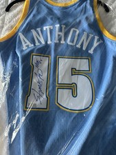 Maglia Carmelo Anthony autografata Nike Denver Nuggets #15 2025 iscrizione HOF