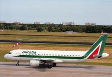 302577/ Foto - AIRBUS A320 -