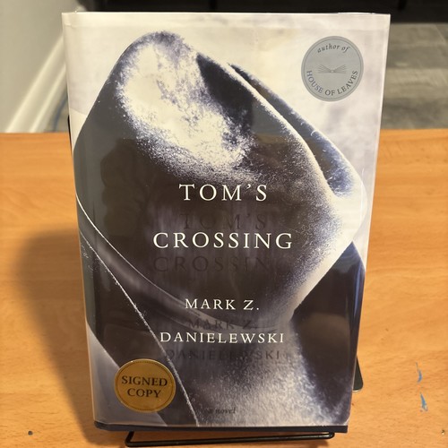 Mark danielewski tom - z, tom's